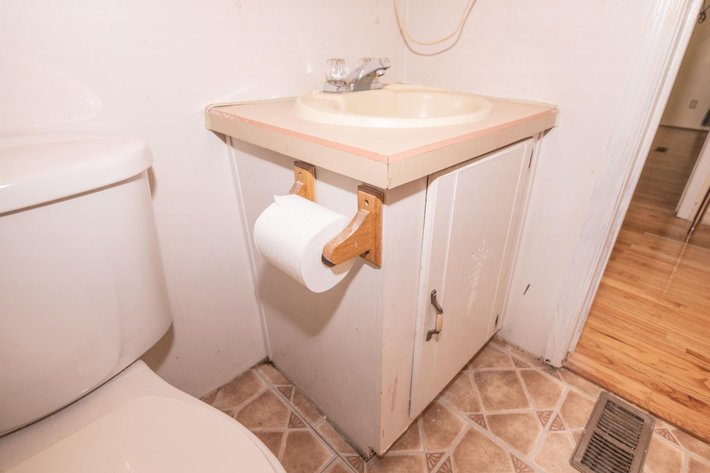 Image for Grottoes Real Estate