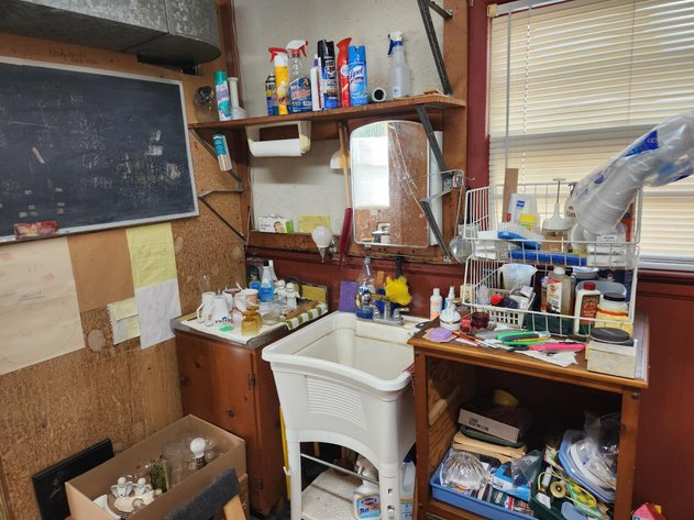 Image for Wholesale Auction, Waynesboro