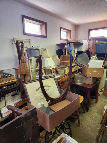 Image for Wholesale Auction, Waynesboro