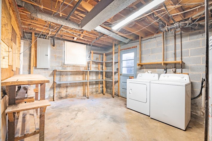 Image for Staunton City Home