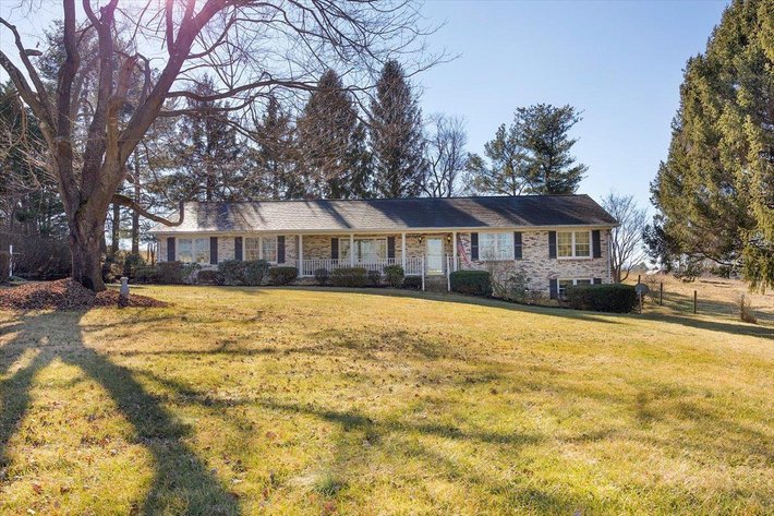 Image for Brick Ranch Home in Waynesboro
