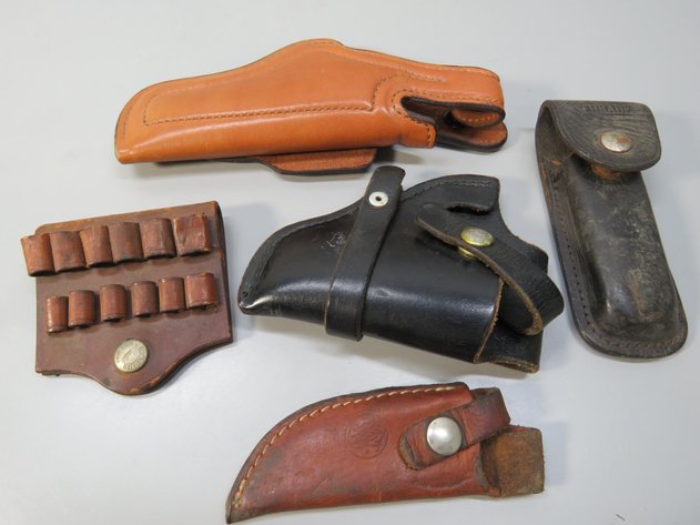 Image for Knife Auction