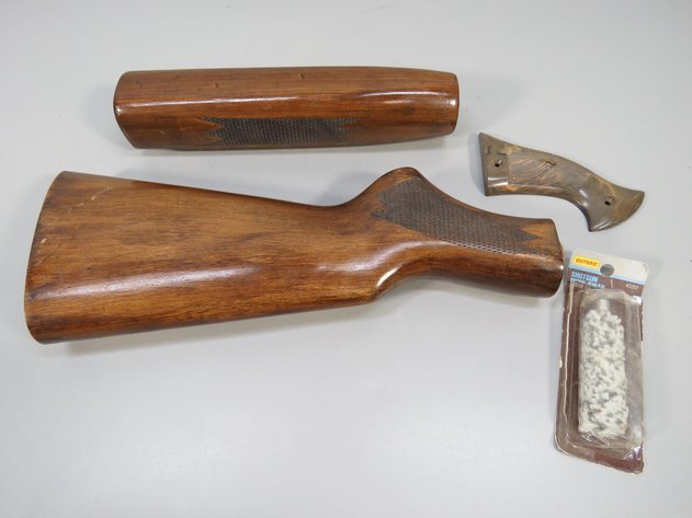 Image for Knife Auction