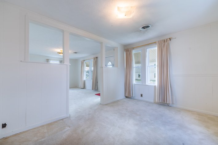 Image for Grottoes Real Estate