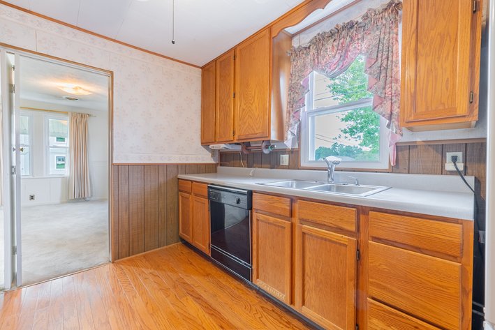 Image for Grottoes Real Estate