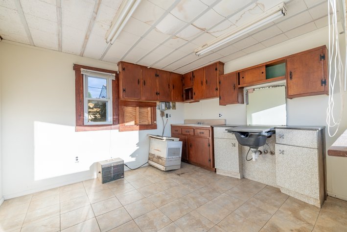 Image for Grottoes Real Estate