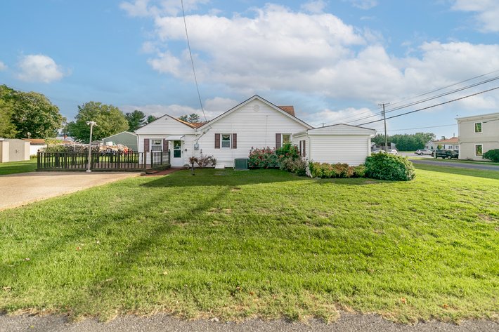 Image for Grottoes Real Estate