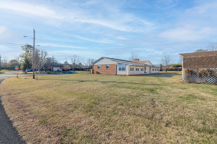 Image for Waynesboro Estate Home