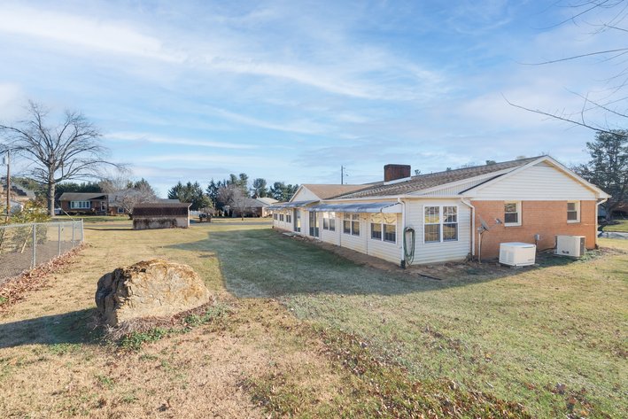 Image for Waynesboro Estate Home