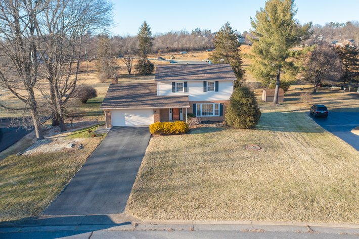 Image for 3 bed / 4 bath Home in Waynesboro, VA