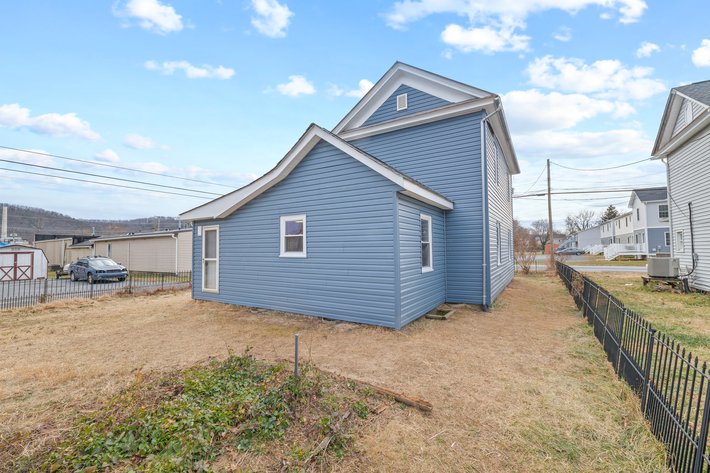 Image for Waynesboro Real Estate Auction