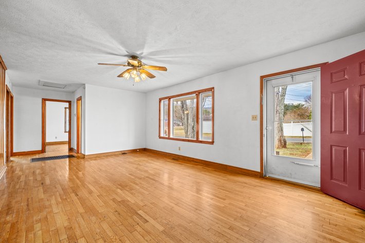 Image for 3 Bed / 1 Bath Home in Buena Vista