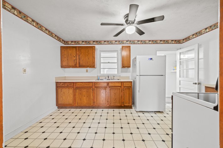 Image for 3 Bed / 1 Bath Home in Buena Vista