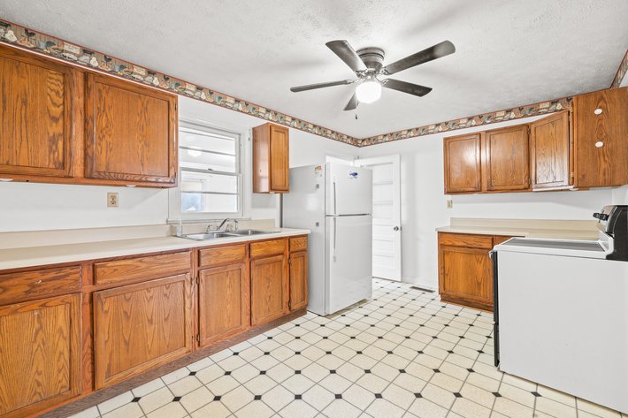 Image for 3 Bed / 1 Bath Home in Buena Vista