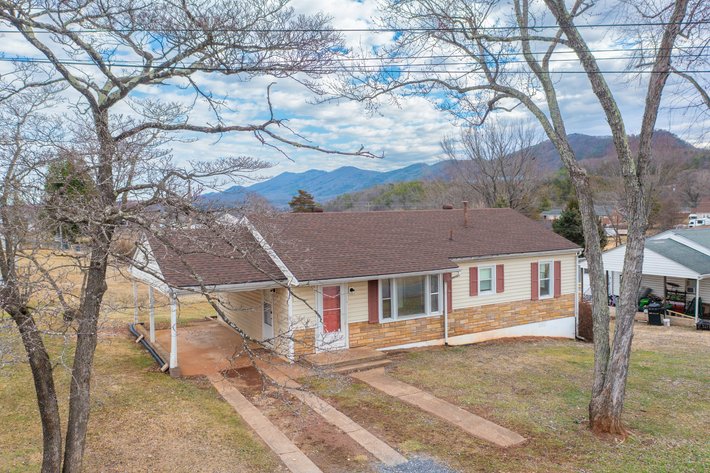 Image for 3 Bed / 1 Bath Home in Buena Vista