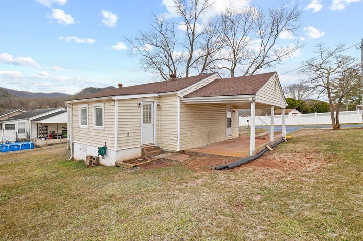 Image for 3 Bed / 1 Bath Home in Buena Vista