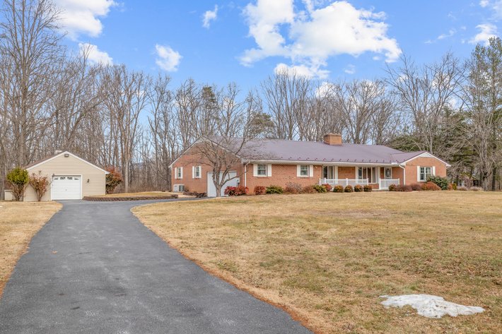 Image for Brick Ranch Home in Augusta Co.