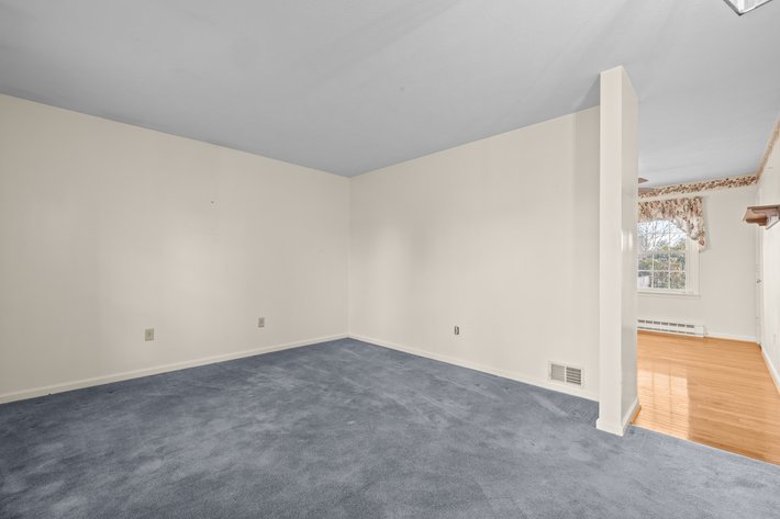 Image for Stuarts Draft Real Estate Auction