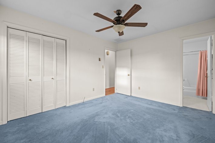 Image for Stuarts Draft Real Estate Auction