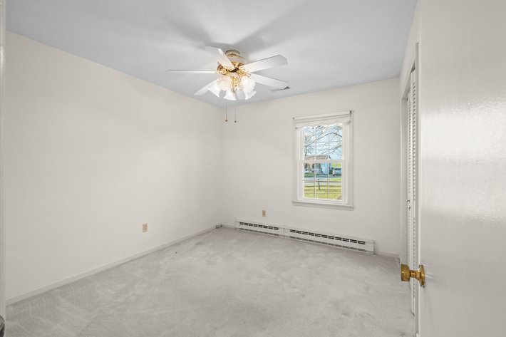 Image for Stuarts Draft Real Estate Auction