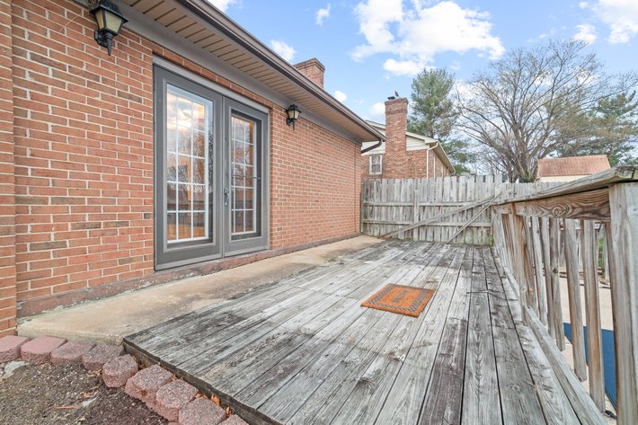 Image for Stuarts Draft Real Estate Auction