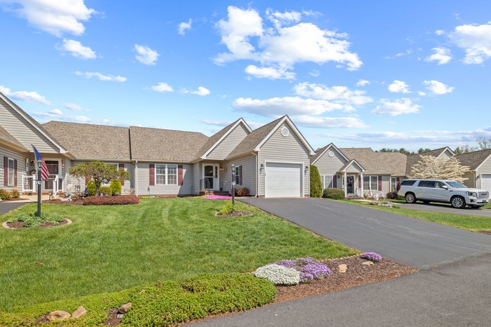 Image for 2 Bed, 2 Bath Townhome