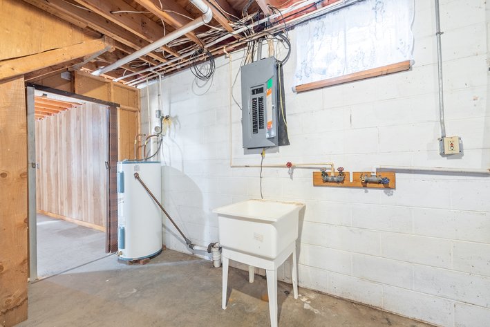 Image for Home and 30 Acres - Mount Crawford