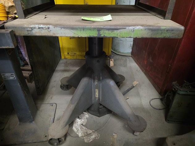 Image for Lange Lift Co. 29-3/4