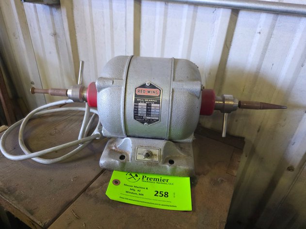 Image for Red Wing Double End Polishing Lathe.