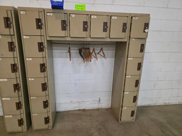 Image for Edsal 16-Locker Storage Unit w/ Clothes Hanging Bar.