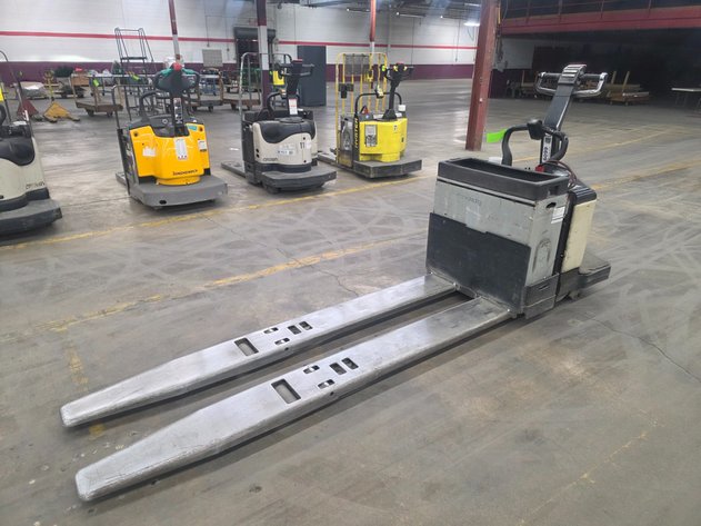 Image for Crown PE3540-80, Electric Pallet Jack.