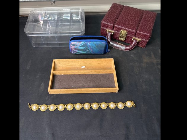 Image for Jewelry Holders