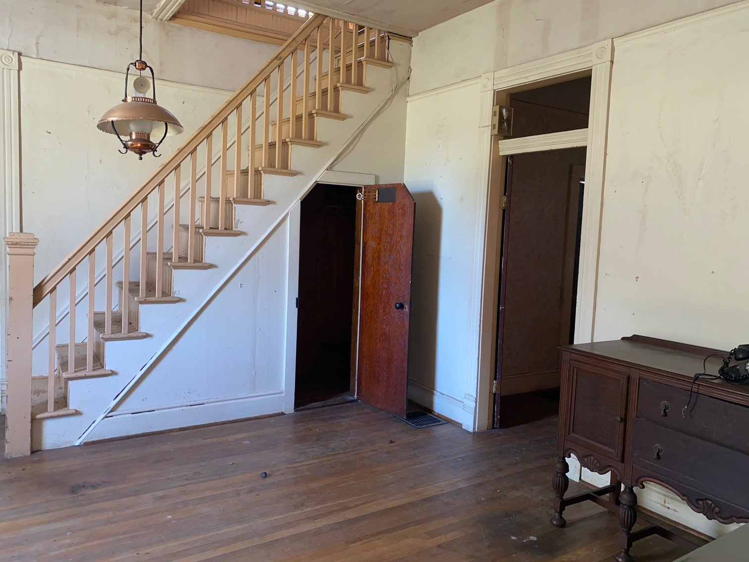 Image for Online Only Real Estate & Personal Property Auction