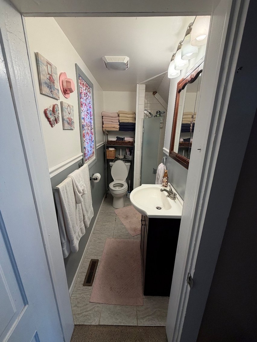 Image for Country Home, Hunting Lodge & Storage on 8.59± Acres