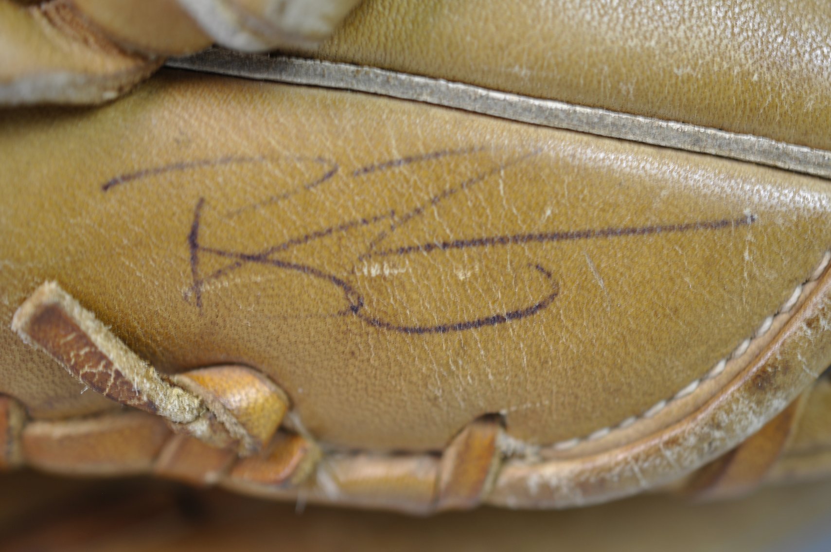 Ryan Zimmerman Signed Baseball Glove