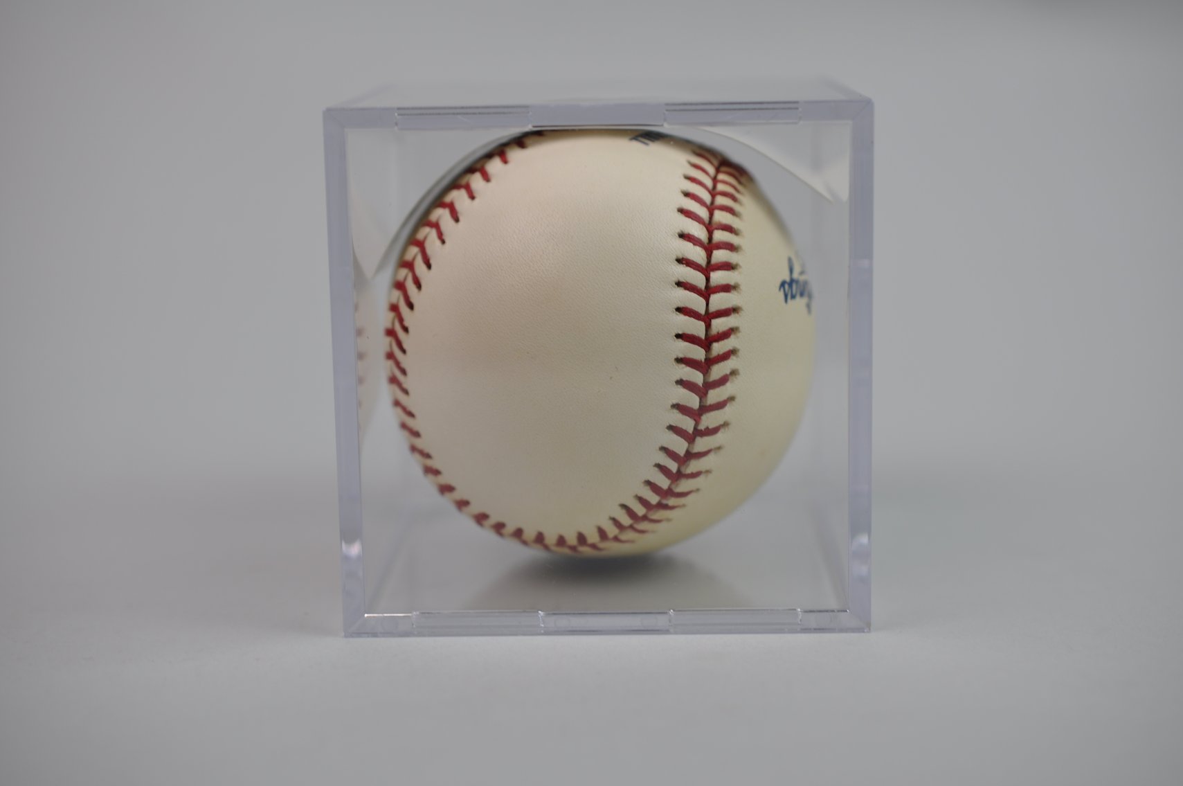Barry Bonds Signed Ball w/COA