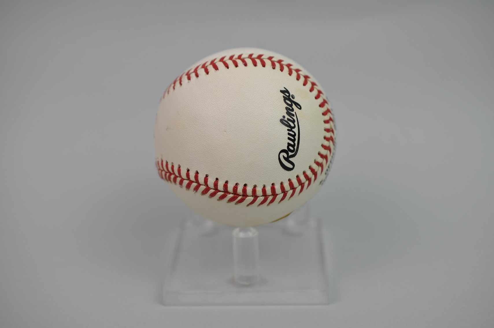 Barry Bonds Signed Ball in Blue Ink