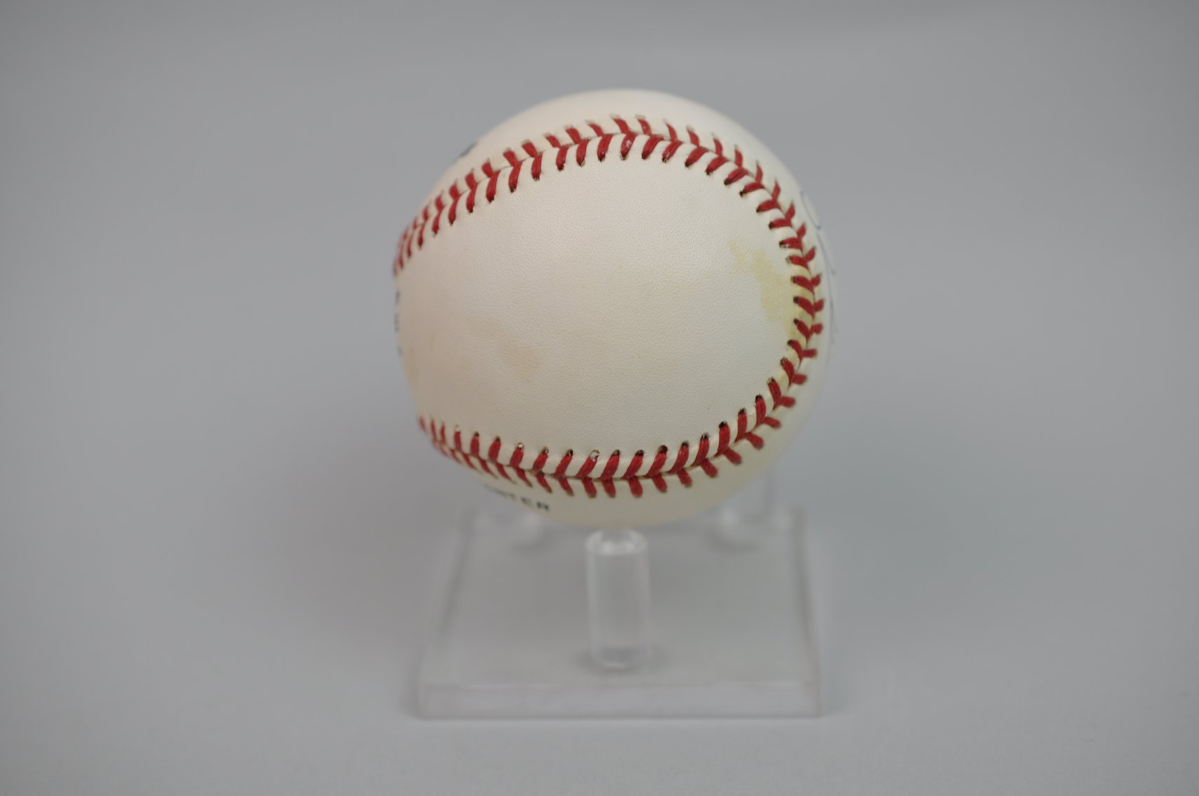 Barry Bonds Signed Ball in Blue Ink