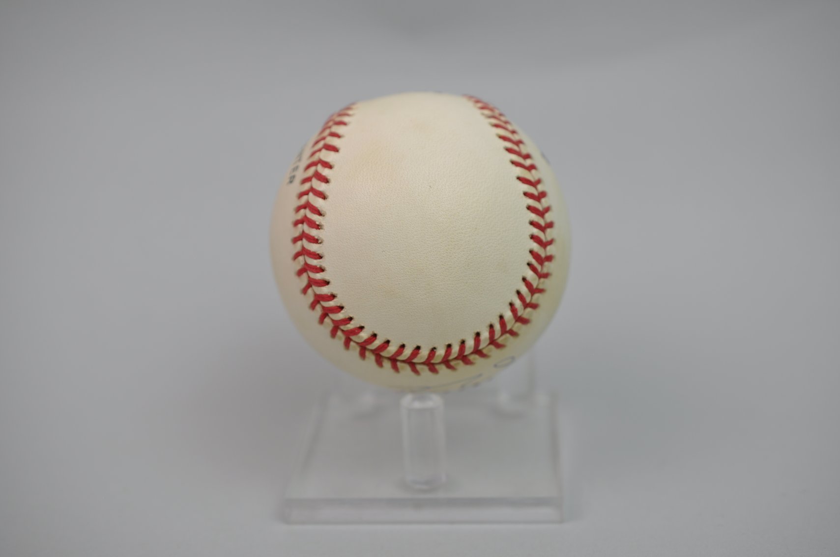 HR Record Holder-Barry Bonds Signed Ball