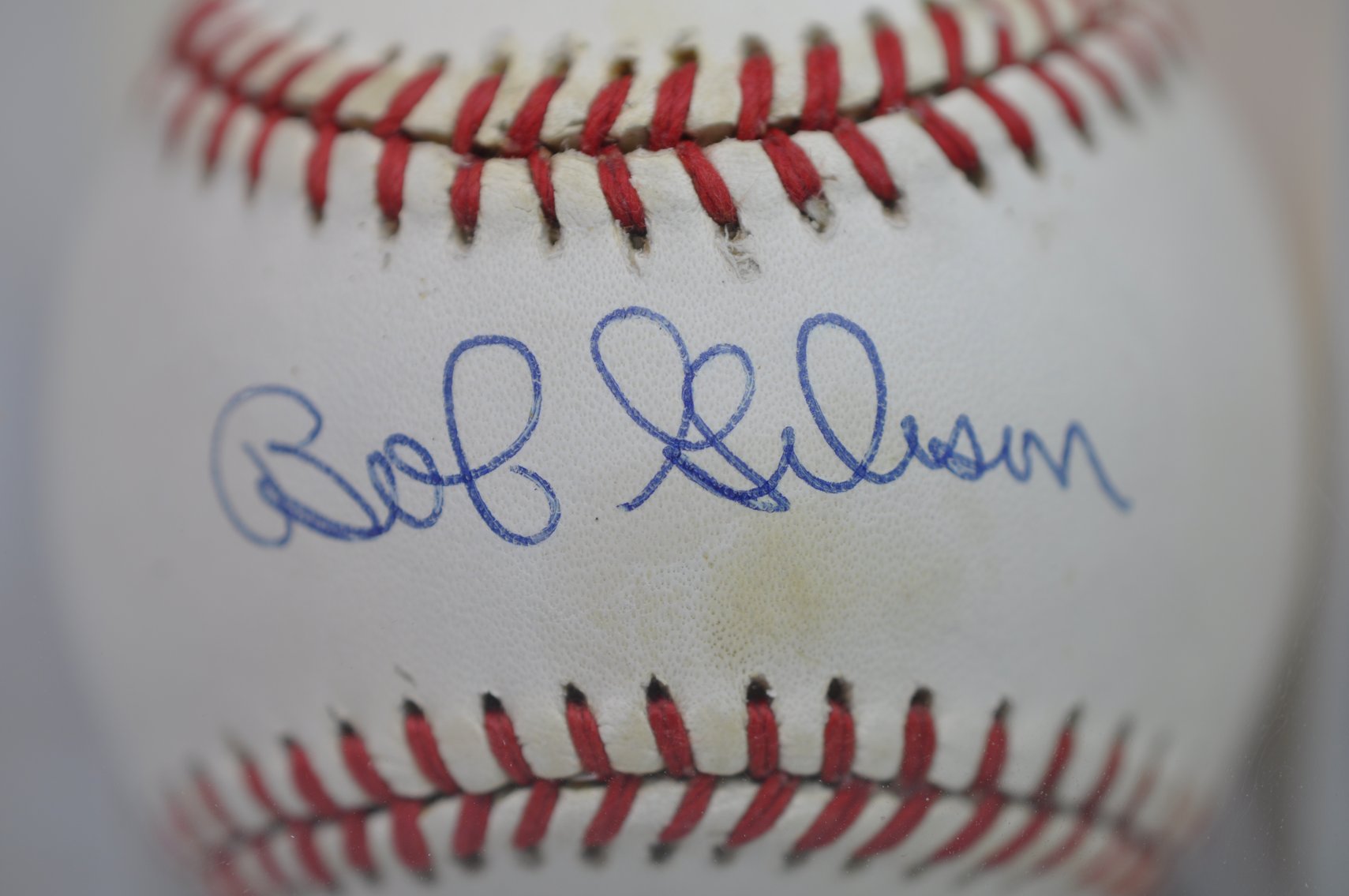 HOF Jim Catfish Hunter & Bob Gibson Signed Balls