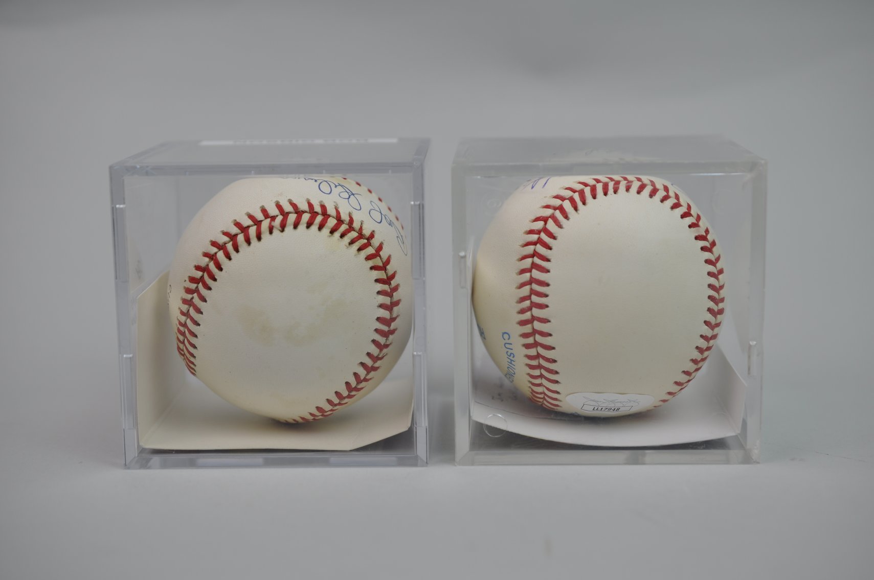 HOF Jim Catfish Hunter & Bob Gibson Signed Balls