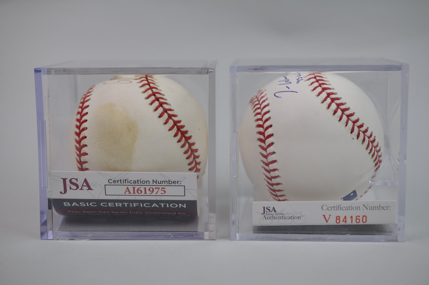 Braves Legends: Smoltz & Glavine Signed Baseballs