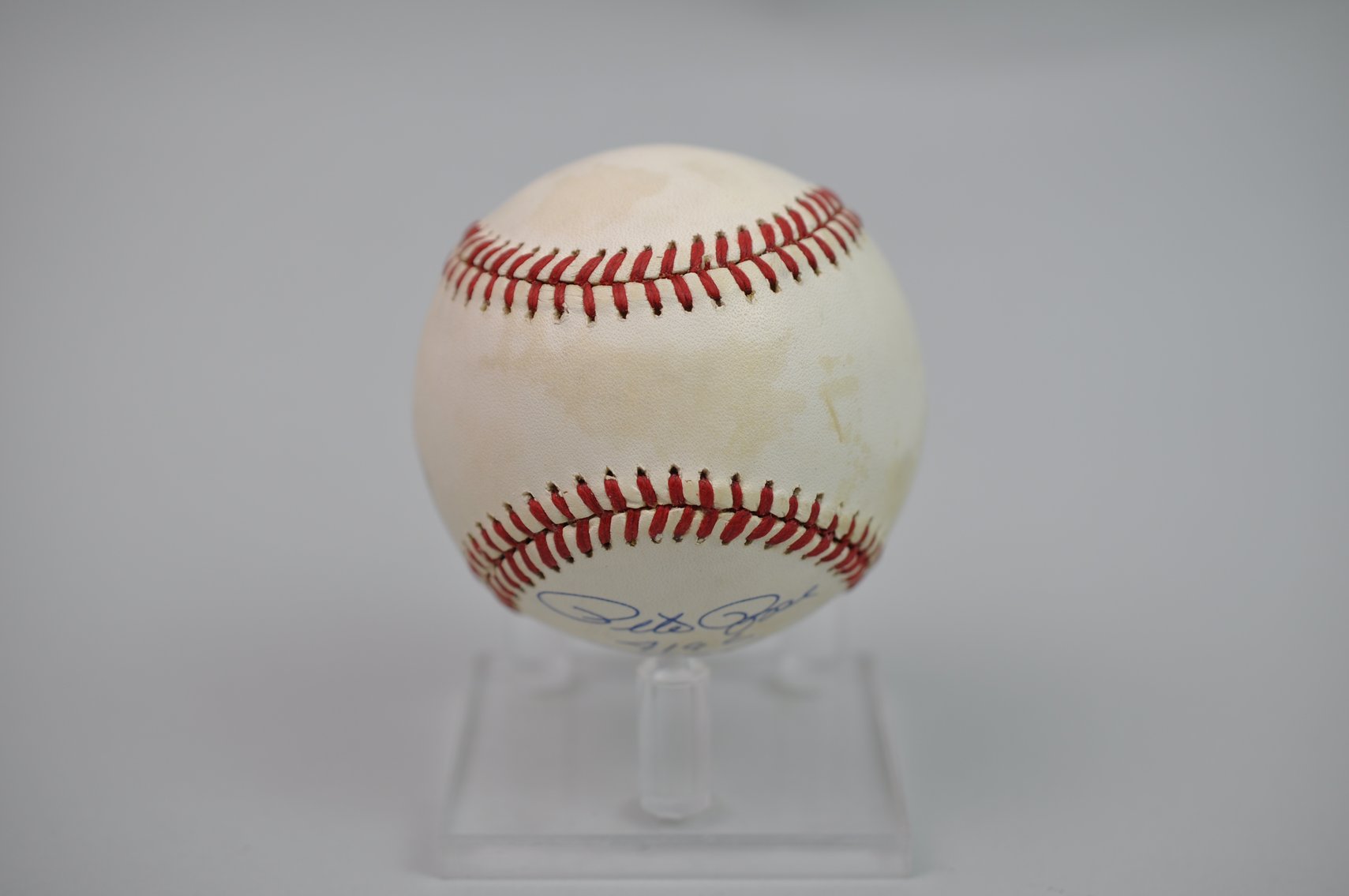 Pete Rose Inscribed Ball in 1985