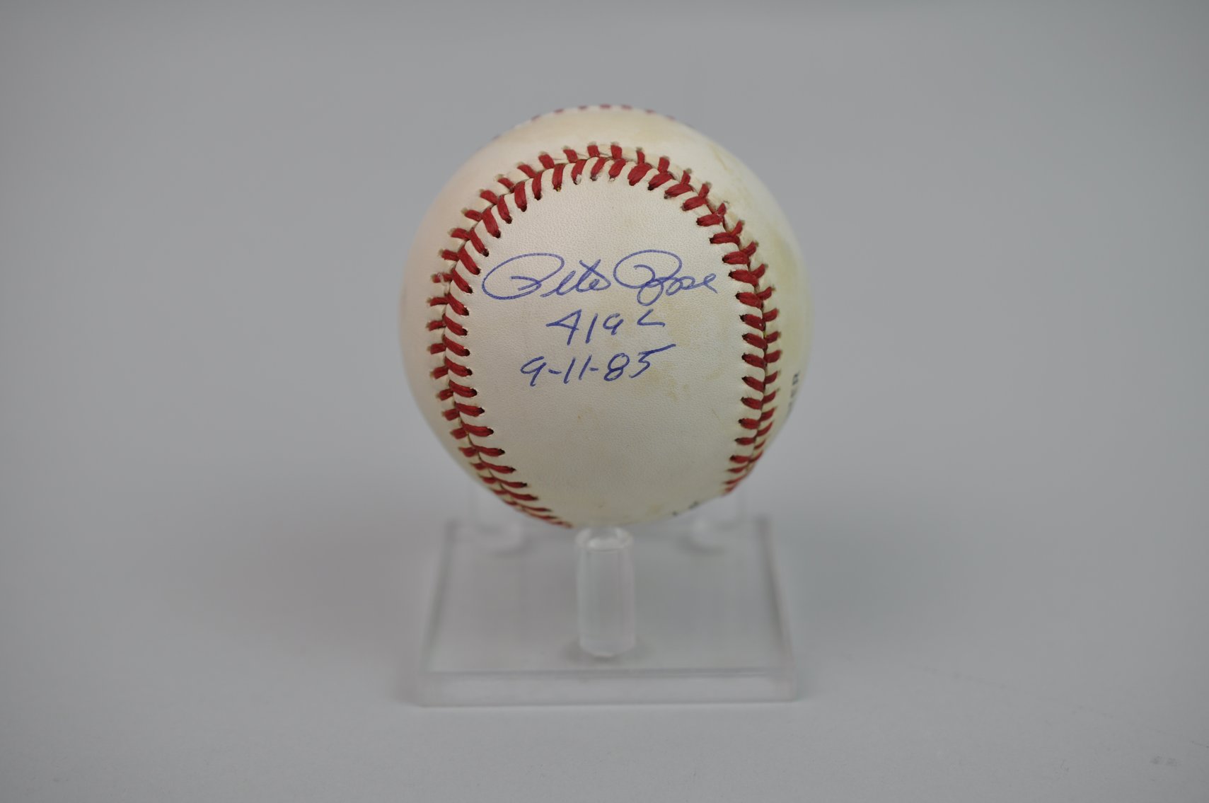 Pete Rose Inscribed Ball in 1985