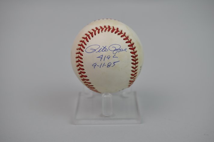 Pete Rose Inscribed Ball in 1985