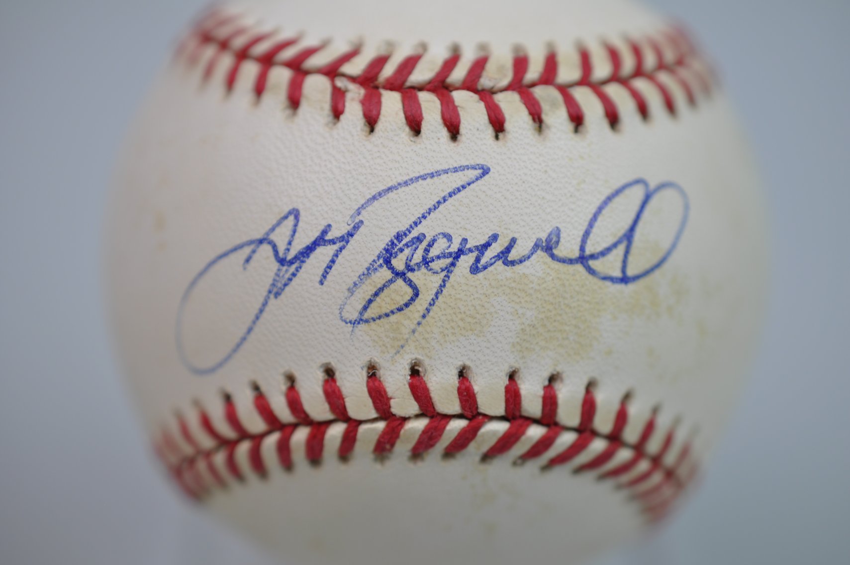 Baseball Signed by HOF Jeff Bagwell
