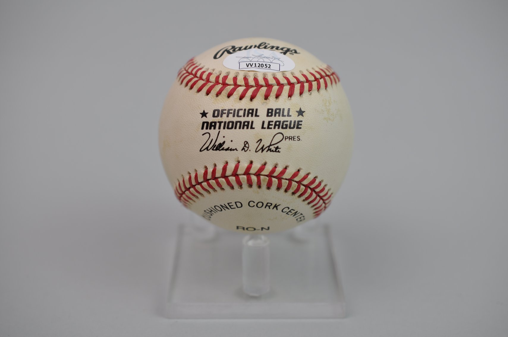 Baseball Signed by HOF Jeff Bagwell