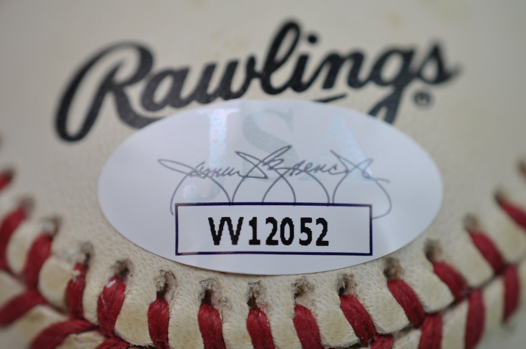 Baseball Signed by HOF Jeff Bagwell