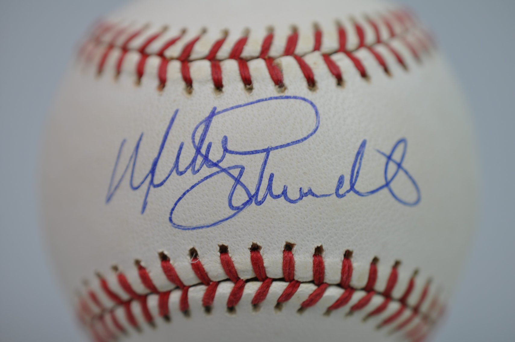 HOF Mike Schmidt Signed Ball (Blue Ink)