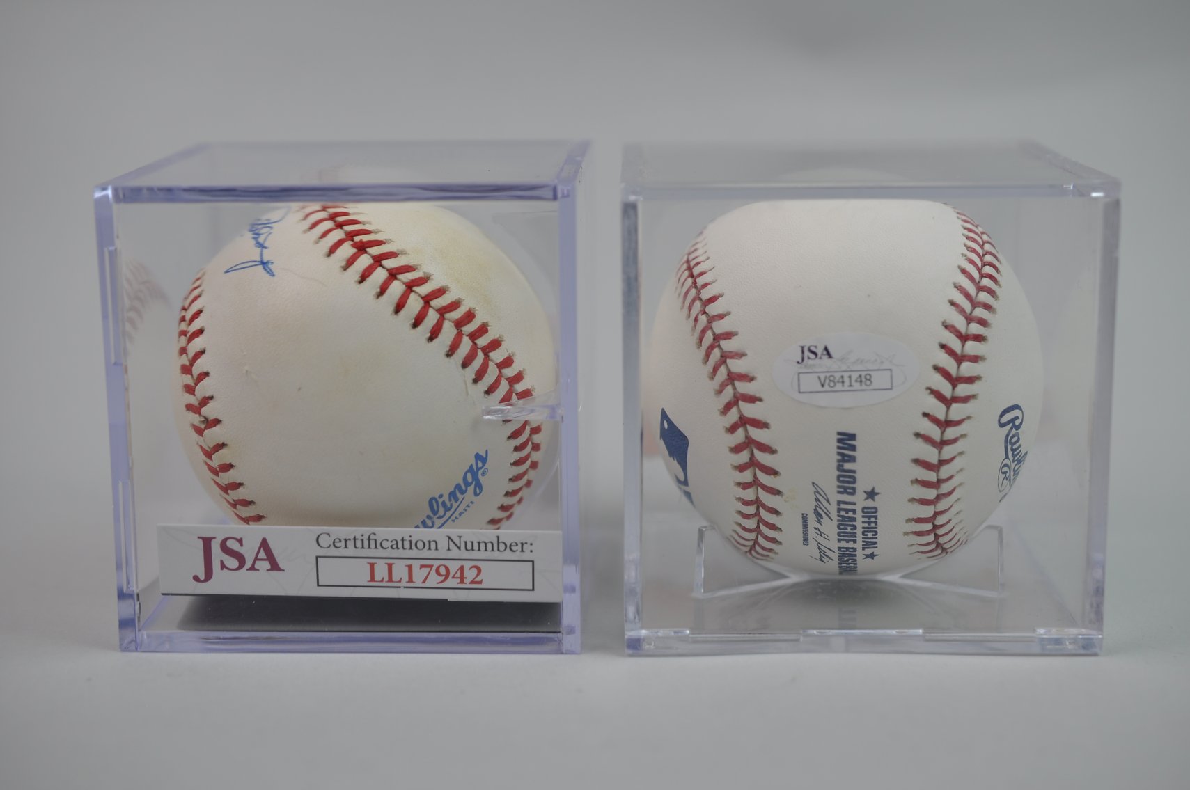 HOF Greats- Reggie Jackson & Dave Winfield Baseballs